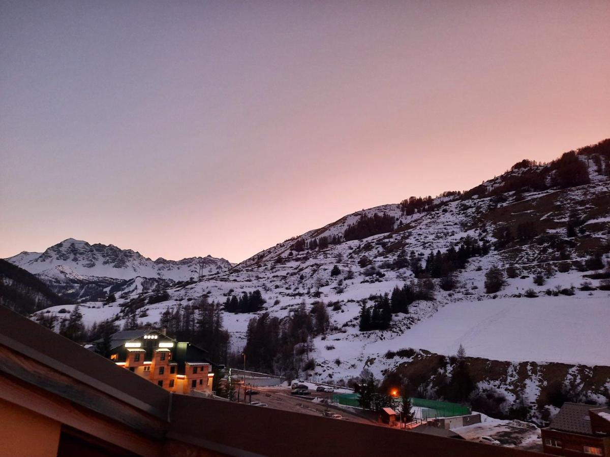 شقة T2/3 6Pers & Pied Des Pistes & Piscine Chauffee فارْ المظهر الخارجي الصورة
